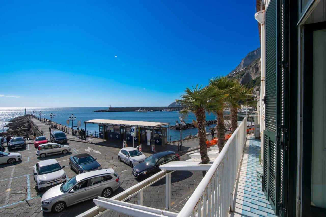 Lu Penniell Lägenhet Amalfi Exteriör bild